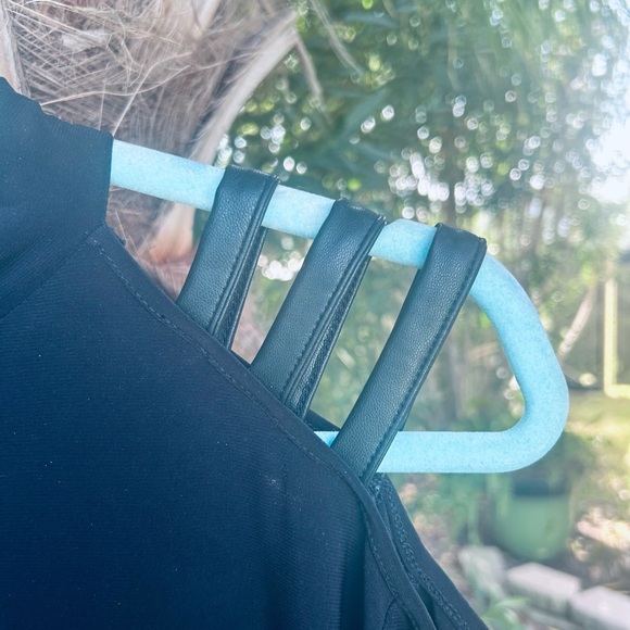 NWT NINE WEST Black Long sleeved Top SZ XL - Picture 2 of 7